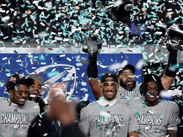 Philadelphia Eagles se coronan campeones del Súper Bowl 59 en Nueva Orleans, derrotando a los Kansas City Chiefs 40-22 y evitando su tercer título consecutivo