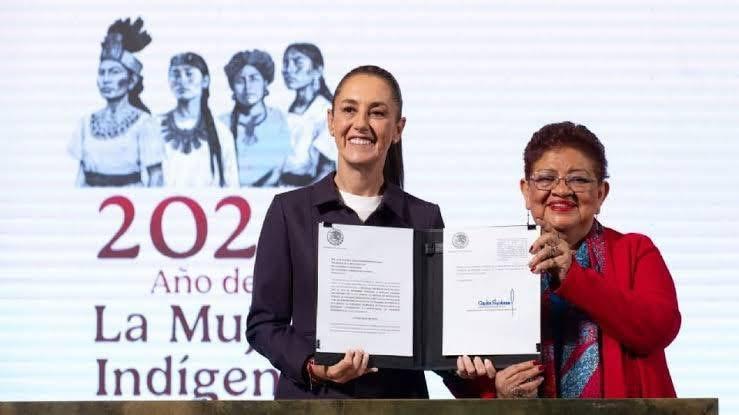 Claudia Sheinbaum firma reformas clave para la Ley General de Población y la Ley sobre Desapariciones durante conferencia matutina