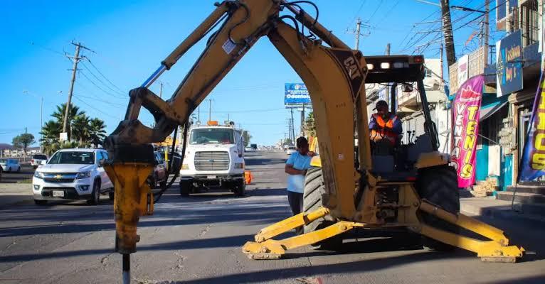 Renovación de calles en Playas de Rosarito con apoyo del RVE 2024